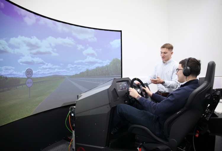 batch_ETC-2 Bentley Motors เปิดศูนย์เทคนิคทางวิศวกรรมแห่งใหม่ รองรับการผลิตยนตรกรรมพลังไฟฟ้าเต็มรูปแบบ