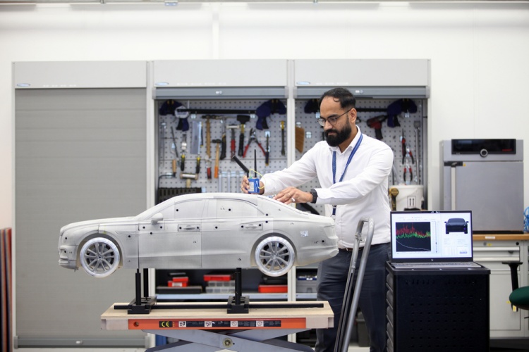 batch_ETC-3 Bentley Motors เปิดศูนย์เทคนิคทางวิศวกรรมแห่งใหม่ รองรับการผลิตยนตรกรรมพลังไฟฟ้าเต็มรูปแบบ