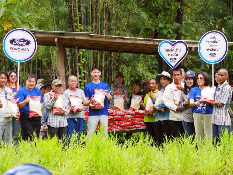batch_Ford-Food-Drive-2 ฟอร์ด ภูมิใจ เครือข่ายผู้จำหน่ายร่วมบริจาคข้าวสาร-อาหารกว่า 13 ตัน ในกิจกรรม Ford Food Drive ช่วยผู้เปราะบางทั่วประเทศ