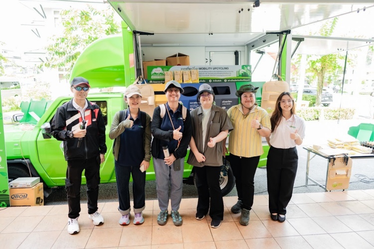 batch_IMG_1906 “รถ เปลี่ยน โลก” By...Toyota ชวนแยกขยะรับข้าวหอมมะลิ ปลูกฝังรักษาสิ่งแวดล้อมอย่างยั่งยืน