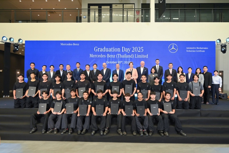 batch_Mercedes-Benz_Graduation-Day-Skill-Contest-1 Mercedes-Benz ร่วมยกระดับมาตรฐานและทักษะด้านการบริการหลังการขายให้กับบุคลากรไทยประจำปี