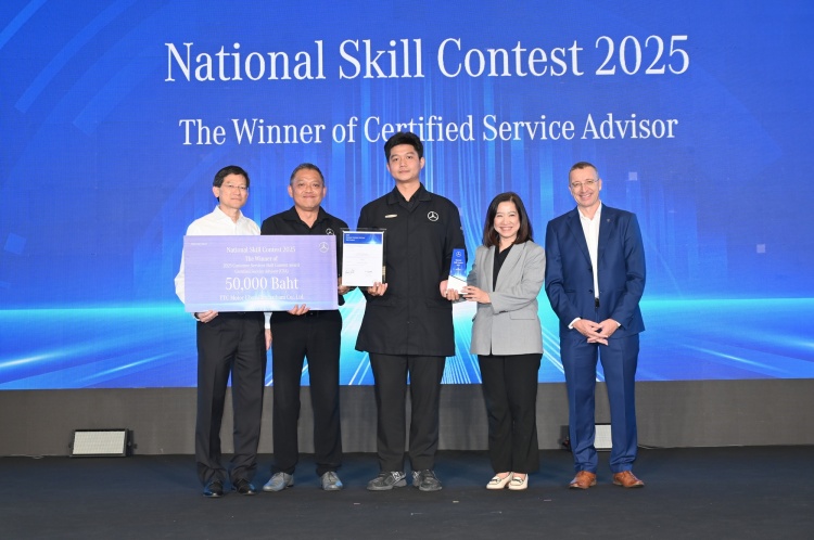 batch_Mercedes-Benz_Graduation-Day-Skill-Contest-5 Mercedes-Benz ร่วมยกระดับมาตรฐานและทักษะด้านการบริการหลังการขายให้กับบุคลากรไทยประจำปี
