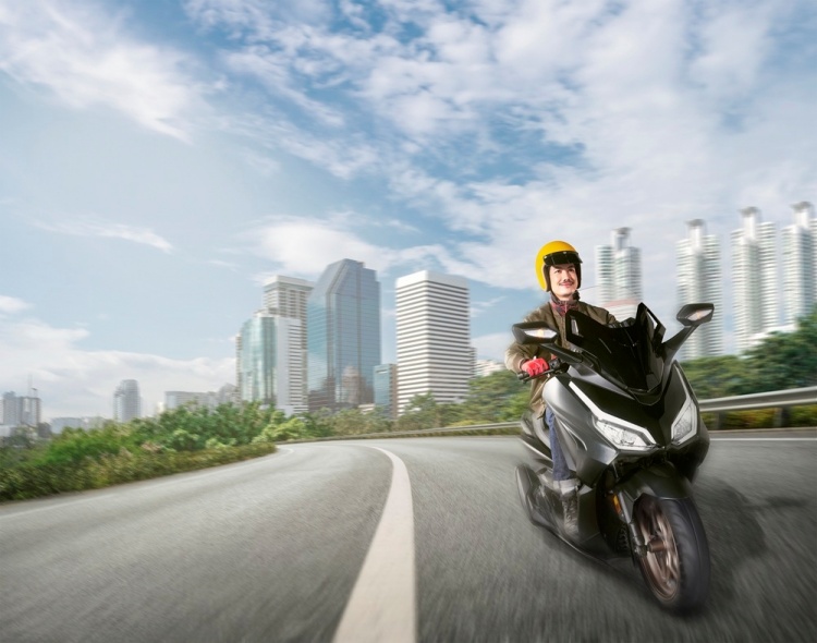 batch_02-Car4Cash-Motorcycle02 “คาร์ฟอร์แคช” เสริมสภาพคล่องผู้ใช้รถบิ๊ก ไบค์ และมอเตอร์ไซค์ รับเงินก้อนกับข้อเสนอดอกเบี้ยพิเศษเริ่มต้น 0.42% ต่อเดือน