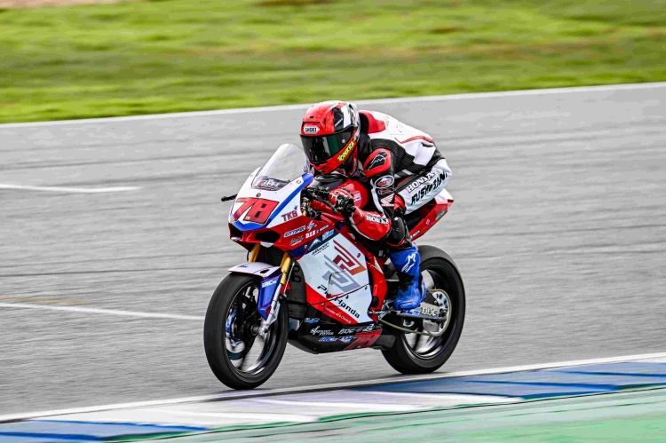 batch_05-ข่าว-Pre-BRIC ทัพนักแข่งฮอนด้า ลุ้นแชมป์ปิดฤดูกาล NEXZTER BRIC Superbike 2025 สนามที่ 4