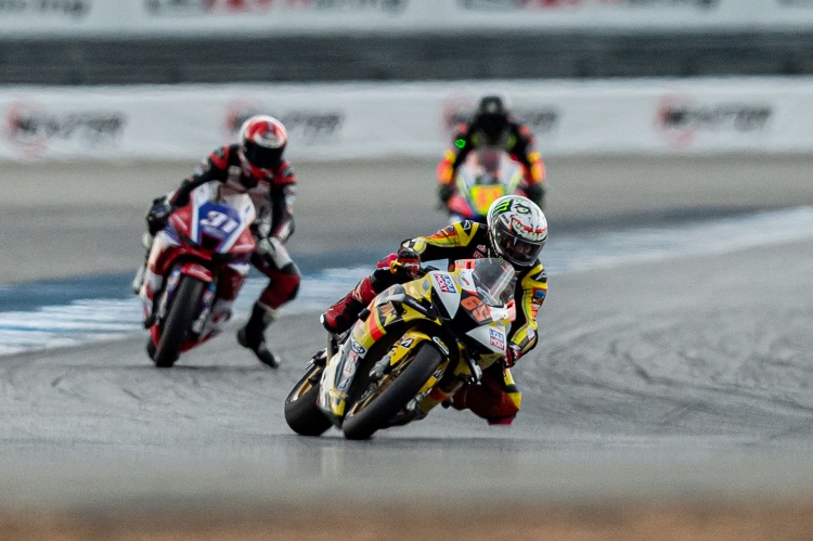 batch_12-1 NEXZTER BRIC Superbike ฉลองแชมป์ พร้อมมอบ 4 ไวลด์การ์ด Asia Road Racing 2026