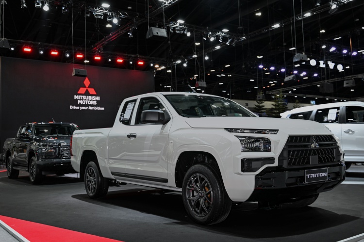 batch_12.-NEW-TRITON-STREET-MEGA-CAB-LOW-RIDER Mitsubishi ชวนสัมผัสสุดยอดยนตรกรรมล้ำสมัยครบทุกไลน์อัพในงาน Motor Expo 2025