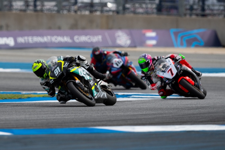 batch_14-1 “NEXZTER BRIC Superbike” เช็กอินชิงดำสนามสุดท้าย นักบิดเวิลด์คลาสโผล่เซอร์ไพรส์ "แสตมป์" คว้าโพลรุ่นใหญ่