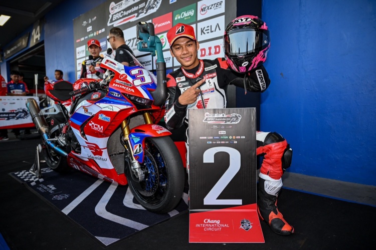 batch_2-ข่าว-BRIC-ทุกรุ่น-สนาม-4-เรซ1 3 ดาวรุ่งฮอนด้าเดือดสนั่นบุรีรัมย์! บิด Honda CBR พาเหรดขึ้นโพเดียม NEXZTER BRIC Superbike 2025 สนามที่ 4  เรซแรก