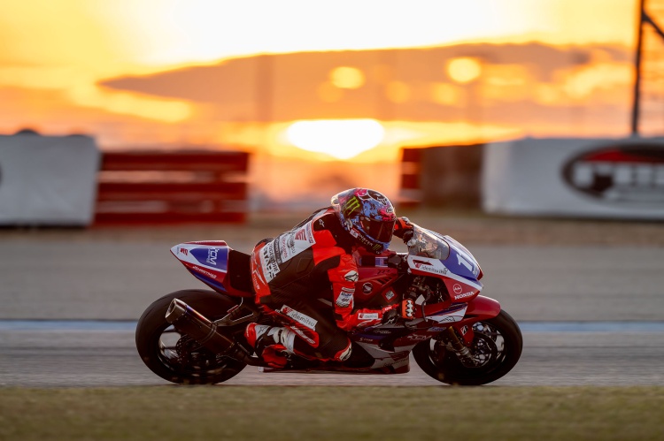 batch_20.No_.11-เอ้นดูร้านซ์ Nexzter BRIC Superbike 2025 ปิดฉากเรซสุดท้ายยิ่งใหญ่ “ธนัช” เข้าวินส่งท้าย “อภิวัฒน์-นธีธาร-ต่อศักดิ์” คว้าแชมป์ประจำปี