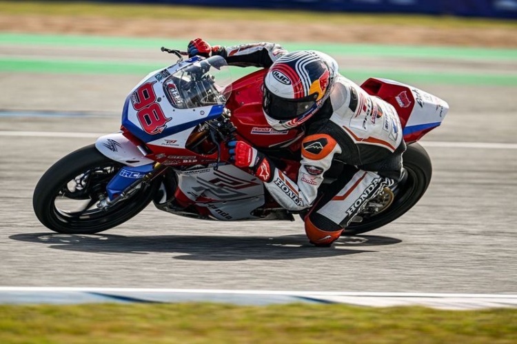 batch_23-ข่าว-BRIC-เรซ-2 ฮอนด้าปิดฤดูกาลสุดเดือด! กวาดวินเนอร์ 2 รุ่นท็อป สะเทือนศึก NEXZTER BRIC Superbike 2025