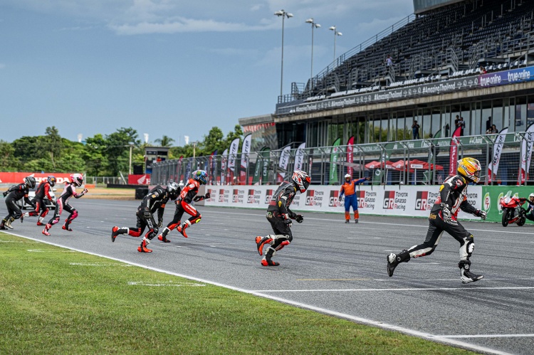 batch_5-1-เอ็นดูรานซ์ เดิมพัน "บัลลังก์แชมป์" ประเทศไทย! NEXZTER BRIC Superbike 2025 ชิงดำสนาม 4 ดวล 2 เรซตัดสิน