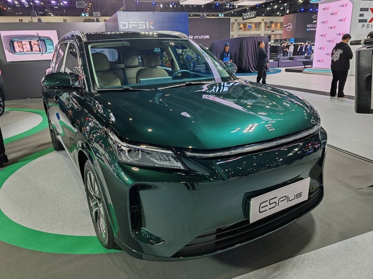 batch_748093 เอดิสัน อีวี เปิดตัว "DFSK E5 Plus" ในงาน Motor Expo 2025