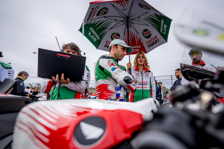 batch_8-ข่าวผลแข่ง-MotoGP-สนาม-22 "มารินี" แซงดุคว้าท็อป 7 พาทีมขยับขั้นการพัฒนา ปิดซีซั่น MotoGP 2025 "ก้อง-สมเกียรติ" ซิวอันดับ 17 ส่งท้ายก่อนลุย WSBK ปีหน้า