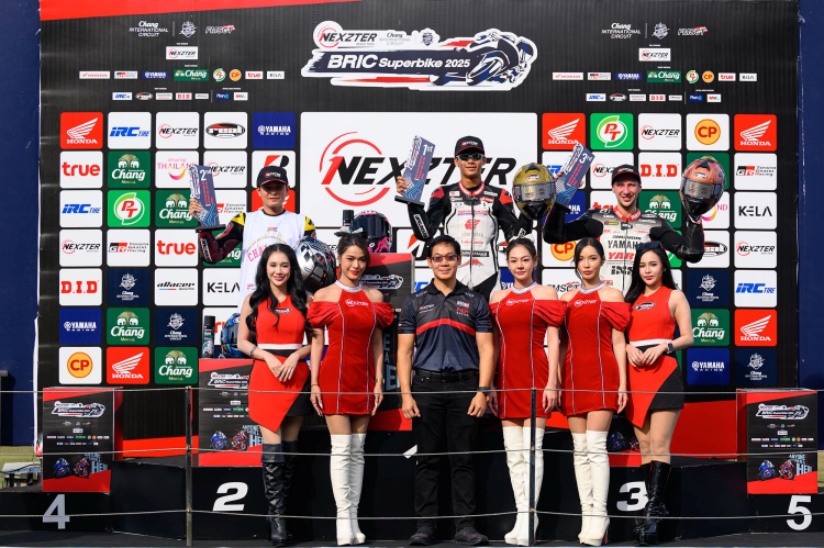 batch_8.SB1-โพเดี้ยม-เรซ2 Nexzter BRIC Superbike 2025 ปิดฉากเรซสุดท้ายยิ่งใหญ่ “ธนัช” เข้าวินส่งท้าย “อภิวัฒน์-นธีธาร-ต่อศักดิ์” คว้าแชมป์ประจำปี