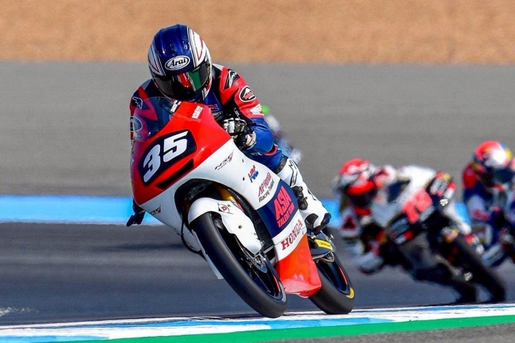 batch_9-ก้อง-สกู๊ปข่าวพิเศษ “ก้อง-สมเกียรติ” ฮีโร่นักบิดไทยเตรียมพร้อมความท้าทายใหม่สู่ “เวิลด์ ซูเปอร์ไบค์”