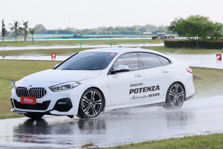 batch_Bridgestone-Potenza-Adrenalin-RE005-test-drive-19 BRIDGESTONE POTENZA Adrenalin RE005 พิสูจน์พลังความสปอร์ตแบบเต็มสปีดจากทัพสื่อยานยนต์ชั้นนำของไทย