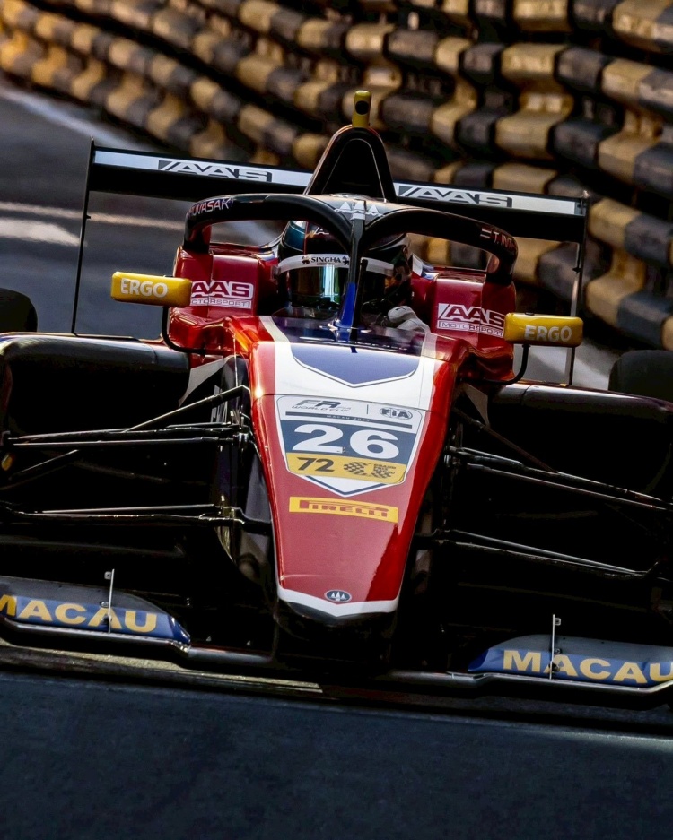 batch_LINE_ALBUM_Photo-Tern_Macau-Grand-Prix-2025_251124_17 “เติ้น ทัศนพล” ประเดิมศึก Macau GP 2025 ครั้งแรก เดินหน้าลับคมฝีมือก่อนก้าวสู่ F2 ปี 2026