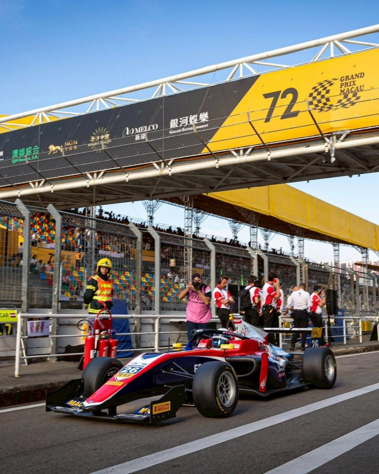 batch_LINE_ALBUM_Photo-Tern_Macau-Grand-Prix-2025_251124_18 “เติ้น ทัศนพล” ประเดิมศึก Macau GP 2025 ครั้งแรก เดินหน้าลับคมฝีมือก่อนก้าวสู่ F2 ปี 2026