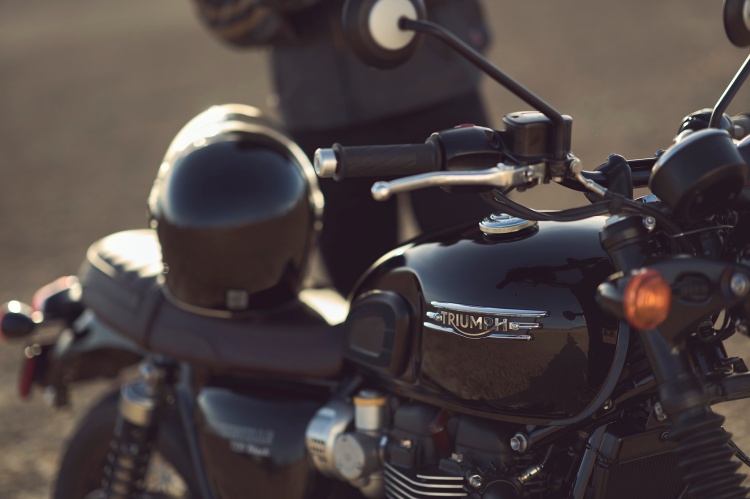 batch_Pic_Bonneville-T120-Black-3 Triumph พาสัมผัสตำนาน Bonneville กับ 3 ไฮไลต์ไอคอนิกที่ไบค์เกอร์ทั่วโลกหลงใหล