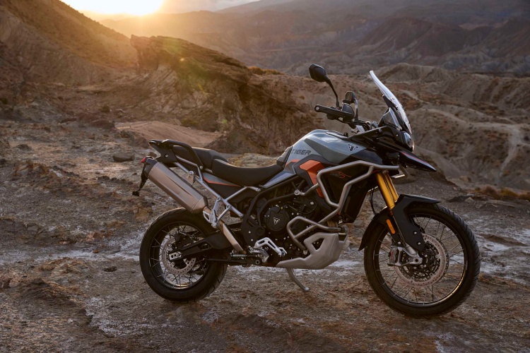 batch_Pic_Tiger-900-Rally-Desert-Edition_FY2026-4 Triumph Thailand เปิดตัวรถจักรยานยนต์ 4 รุ่นใหม่ล่าสุดส่งท้ายปี