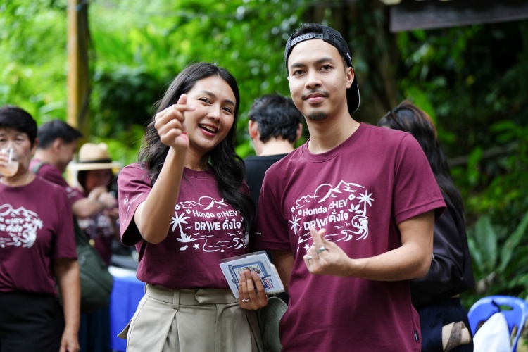 batch_คุณสุรยุทธ์-โคบาล-และ-คุณศิริกัลยา-ชัยแสงสุวิมล “e:HEV Drive ดั่งใจ” ชวนลูกค้าขับรถยนต์ Honda e:HEV คู่ใจ ออกทริปธรรมชาติเหนือจรดใต้