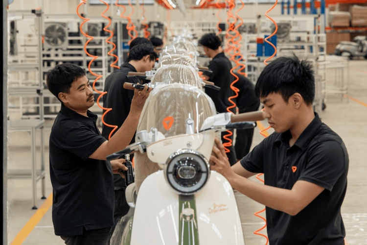 batch_05-YADEA-OVA-บนสายการผลิต-พร้อมส่งออกทั่วประเทศ YADEA ส่งมอบรถไฟฟ้า E-Bike ดีไซน์สุดล้ำ "OVA" ทั่วไทย จุดกระแสการเดินทางรูปแบบใหม่