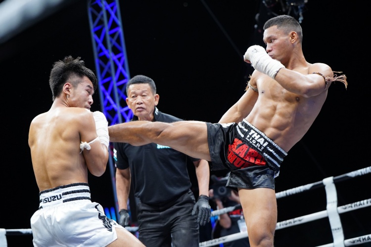 batch_14.-บรรยากาศการชกมวยTHAI-FIGHT-พะเยา อีซูซุร่วมยินดีแชมป์ THAI FIGHT 2025 พร้อมแจกรางวัลใหญ่ รถปิกอัพ Isuzu D-Max