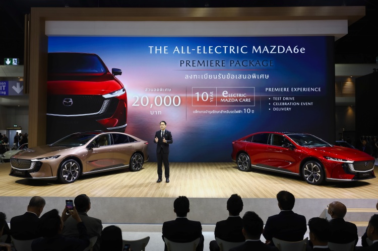 batch_20251127-Mazda-Motor-expo-Choose-4 THE ALL-ELECTRIC MAZDA6e เปิดตัวแรงเกินต้าน ลูกค้าแห่ลงทะเบียนจองสิทธิ์คับคั่ง