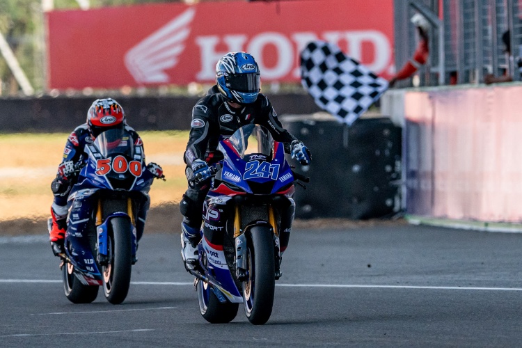 batch_5.SS600_No.241-Apiwath_No.500-Anuparb เพลงชาติไทยกระหึ่ม! “แสตมป์” เข้าวิน โฮมเรซ “ตี-ไอเดีย-อุ้ม” พาเหรดกวาดโพเดียม Asia Road Racing