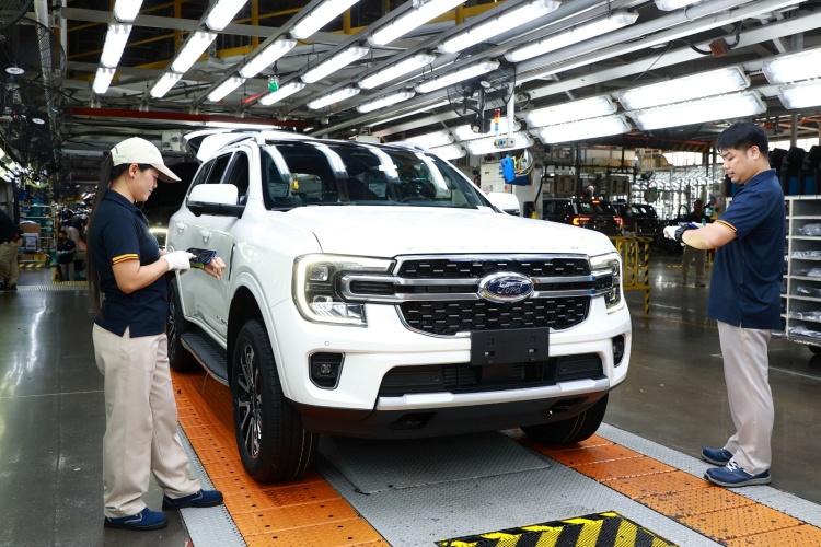 batch_AAT-30th-Anniversary_3 Ford - Mazda ฉลอง 30 ปี โรงงานเอเอที ยืนหยัดเคียงข้างอุตสาหกรรมยานยนต์ไทย สู่ศูนย์กลางการผลิตระดับโลก