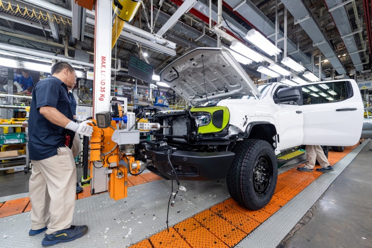 batch_AAT-30th-Anniversary_4 Ford - Mazda ฉลอง 30 ปี โรงงานเอเอที ยืนหยัดเคียงข้างอุตสาหกรรมยานยนต์ไทย สู่ศูนย์กลางการผลิตระดับโลก