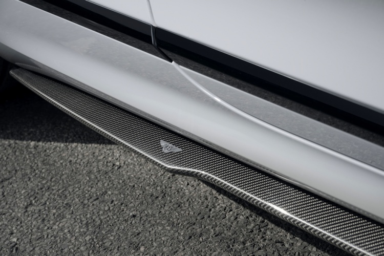 batch_Carbon-Fibre-Styling-Specification-Sill-Detail Bentley เปิดตัว Styling Specification ชุดแต่งคาร์บอนใหม่สปอร์ตโดดเด่นเหนือระดับ