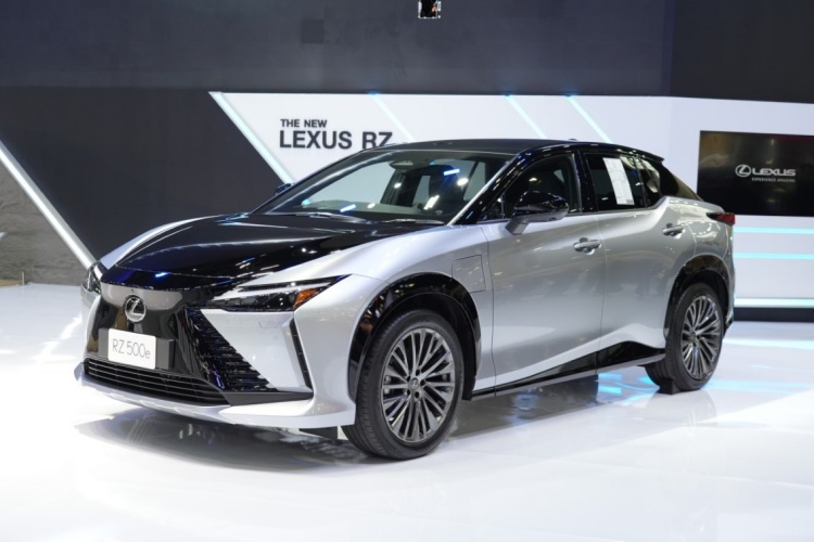 batch_DSC07844-Large Lexus ส่งรถเด็ดบุกงาน Motor Expo 2025 ด้วยไฮไลท์เด็ด Lexus RZ และ Lexus LX 500d