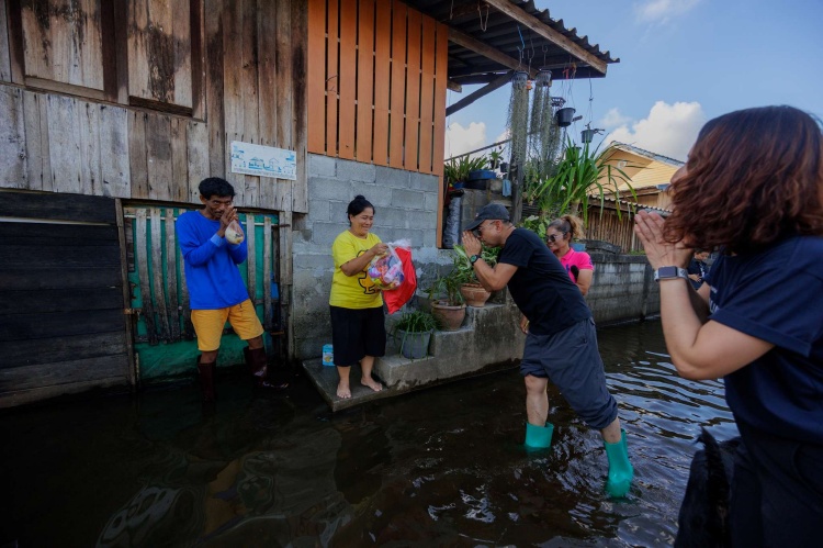 batch_GWM-Southern-Flood-CSR-Activity-60 GWM (Thailand) ผนึกกำลังพาร์ทเนอร์ภาคใต้และเหล่า TANKER  ร่วมลงพื้นที่ส่งมอบความช่วยเหลือช่วยผู้ประสบภัยน้ำท่วมภาคใต้