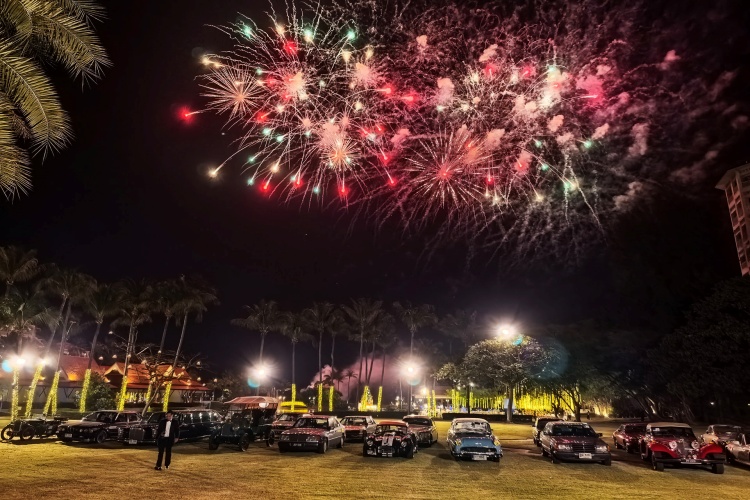 batch_VCCT-14 “เพชรบุรี - หัวหิน วินเทจ คาร์ พาเหรด ครั้งที่ 23” เสน่ห์คาราวานรถโบราณ สร้างสีสันเมืองทะเล