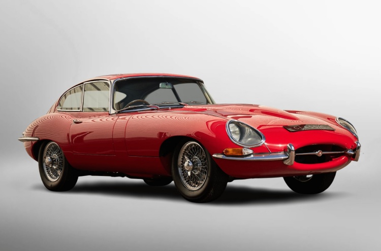 batch_1_1964-Jaguar-E-type-3.8-Classic Jaguar - Land Rover ชวนนักสะสมและคนรักรถร่วมเป็นเจ้าของรถยนต์คลาสสิก