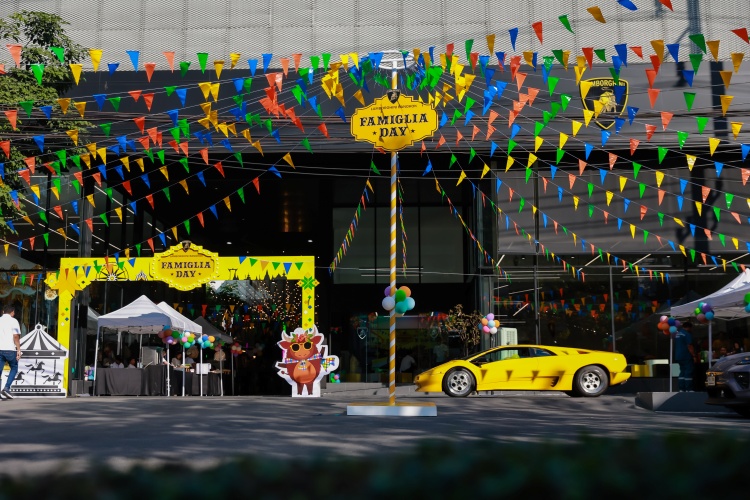batch_20-1 LAMBORGHINI BANGKOK FAMIGLIA DAY ชวนครอบครัวสร้างรอยยิ้มสไตล์ “งานวัดไทย” ในวันเด็กแห่งชาติ 2569