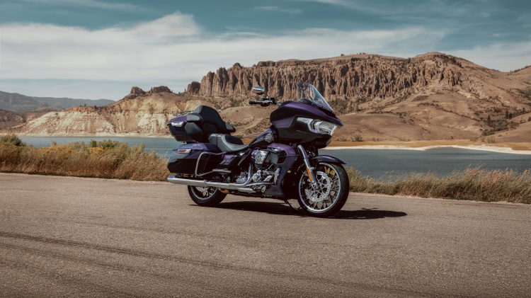 batch_26-Road-Glide-Limited_Touring_1 Harley-Davidson เปิดตัวมอเตอร์ไซค์รุ่นใหม่ล่าสุดในตระกูล Grand American Touring และ Custom Vehicle Operation