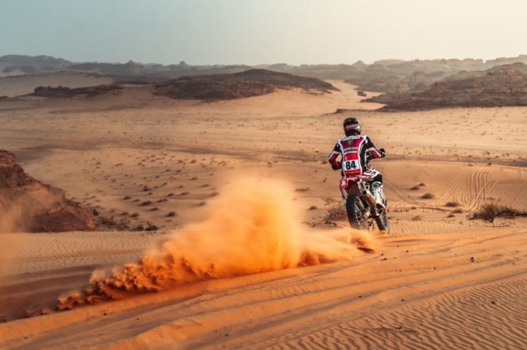 batch_6-ข่าว-รวมรุ่นใหญ่และรุ่นรุกกี้รายการดากา Honda CRF450 RALLY ฟอร์มแกร่ง! กลางทะเลทรายซาอุฯ เหมาอันดับ 1-2 สเตจ 3 Dakar Rally 2026