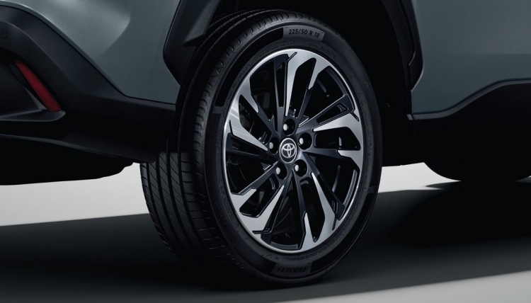 batch_654_FILR-FOR-PRESS-75p-08 New Toyota Corolla Cross รุ่นปรับปรุงใหม่ ปี 2569 เครื่องยนต์ไฮบริด เริ่ม 989,000 บาท