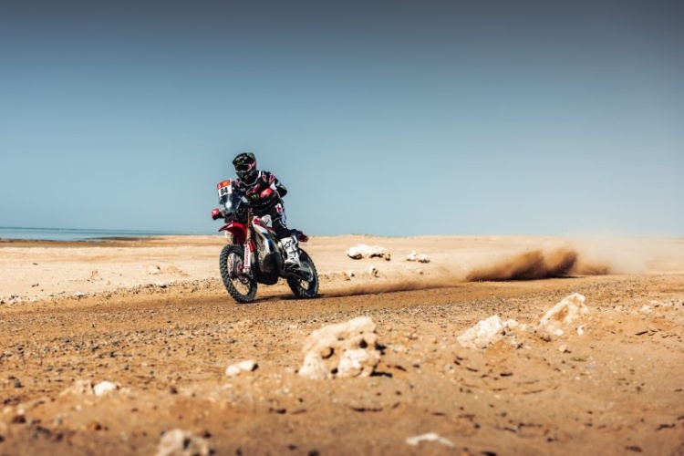 batch_8-Rally-Dakar-สเตจสุดท้ายที่ซาอุดิอาระเบีย ฮอนด้าคว้าดับเบิ้ลโพเดียมสเตจสุดท้าย แรลลี่ดาร์กาสนามแรกที่ซาอุฯ “ริกกี้ บราเบค” บิด Honda CRF450 RALLY ขับเคี่ยวอย่าง