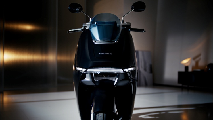 batch_Honda-UC3-11 New Honda UC3 รถจักรยานยนต์ไฟฟ้ารุ่นใหม่ พร้อมวางจำหน่ายในประเทศไทยและเวียดนาม