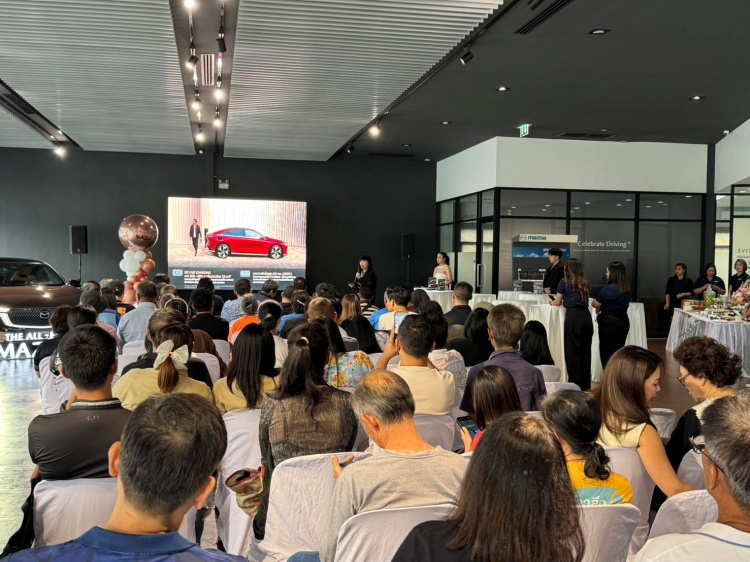 batch_Photo-05 The All-Electric Mazda6e ยอดจองสิทธิ์ทะลุ 4,000 พร้อมเปิดจองแพ็กเกจต่อเนื่องถึงสิ้นเดือนมกราคมนี้เท่านั้น 