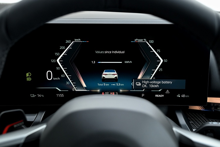 batch_The-new-bmw-i5-edrive40-12 New BMW i5 เปิดตัวรุ่นประกอบในประเทศประเดิมปีใหม่ 2569