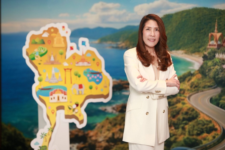 batch_03-นางสาวชญาน์ธิป-พันธุ์มณี-กรุงศรี-ออโต้ กรุงศรี ออโต้ จับมือ ททท. หนุนเที่ยวในประเทศบนเส้นทาง EV เพื่อการเดินทางที่ยั่งยืน