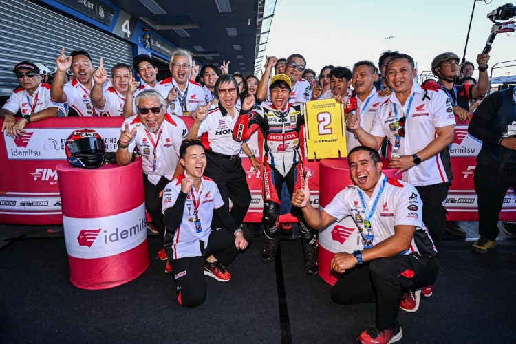 batch_04 "อุ้ม-นพรุธพงษ์" นำทัพ “ฮอนด้า เรซซิ่ง ไทยแลนด์” พร้อมสองดาวรุ่งไทย ลุยศึกโมโตโฟร์ เอเชีย คัพ สนามแรกที่บุรีรัมย์