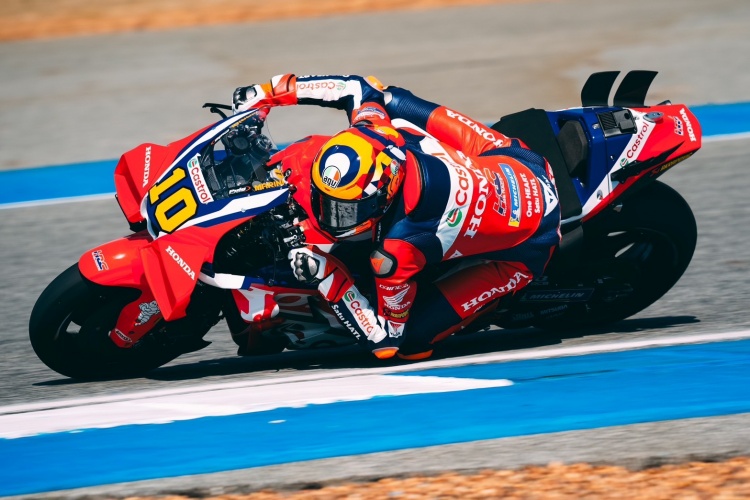 batch_1-มารินี-บิด-Honda-RC213V-รั้งท็อปทรีวันแรก-บุรีรัมย์-เทสต์- “มารินี” ควบ Honda RC213V พา “ฮอนด้า” รั้งท็อปทรีวันแรก “บุรีรัมย์ เทสต์” ก่อนลุยศึกไทยจีพี 2026