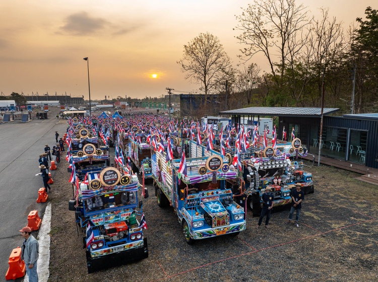 batch_14-2 MotoGP 2026 ไทยแลนด์เปิดฉากเดือด! “เบซเซ็คคี” ทุบสถิติสนามช้างฯ บด “มาร์เกซ” ขึ้นนำวันแรก