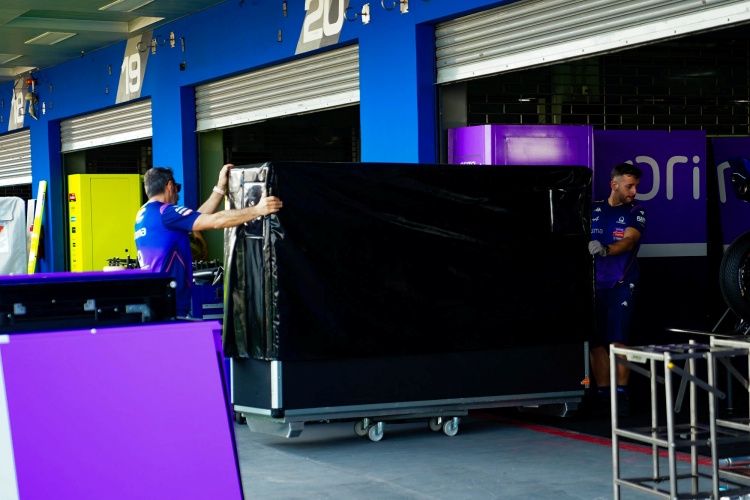 batch_18-2 FIM ไฟเขียวเปิดตู้รถแข่งโมโตจีพี "มาร์เกซ" นำทัพประเดิมแทร็ก เตรียมพร้อม "พรี-ซีซั่น เทสต์" สุดสัปดาห์นี้!