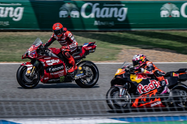 batch_5-4 เร็วที่สุดที่เคยมีมา! "เบซเซ็คคี" ผงาด “บุรีรัมย์ เทสต์” ทำสถิติใหม่ทดสอบ โมโตจีพี สนามช้าง